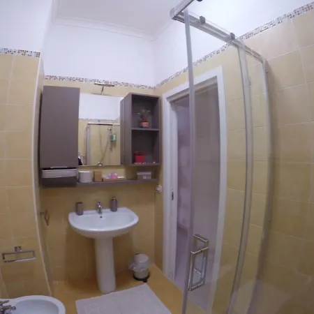 Holiday home Lillolla Casa Vacanze *